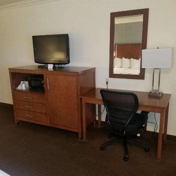 SureStay Hotel by Best Western Hollister image 25